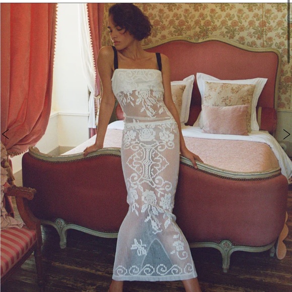 With Jean Other - Elegant White Lace Dress
